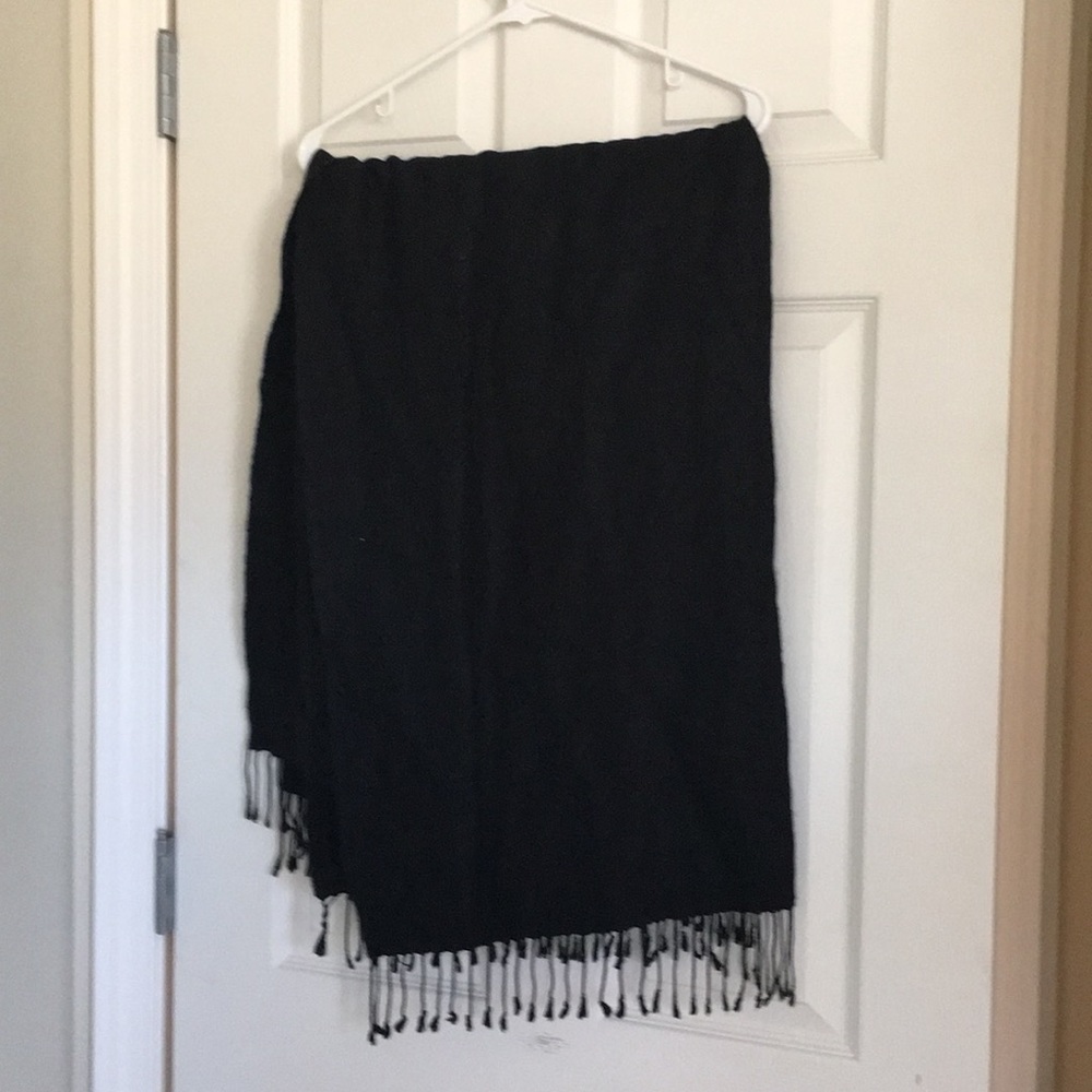 Black Pashmina